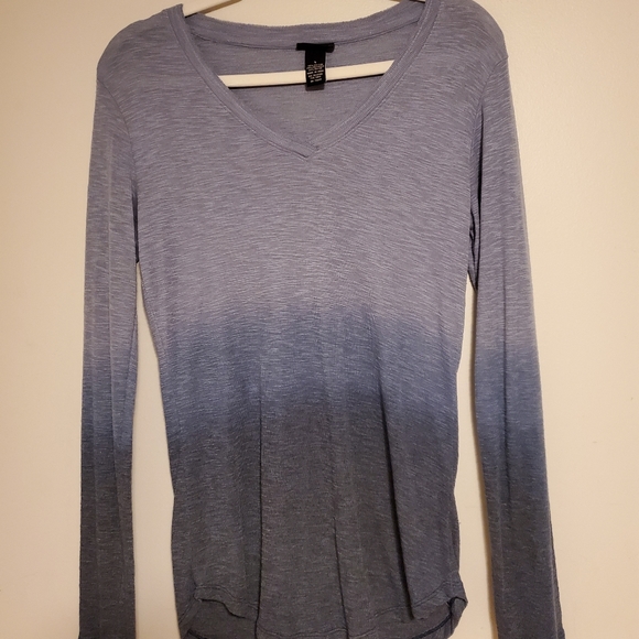 Rue21 Tops - Rue 21 Ombre purple long sleeve shirt